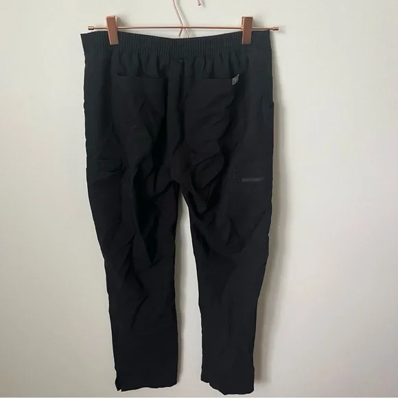 Set of Figs Yola pants XS petite and Catarina top XS in black - Picture 3 of 6